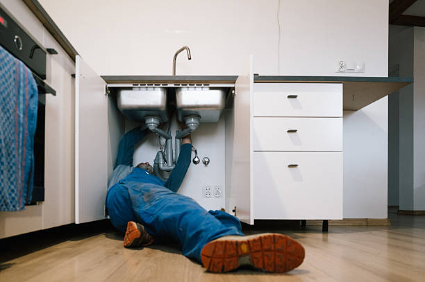 Professional Leak Detection technician working in West Salem, WI